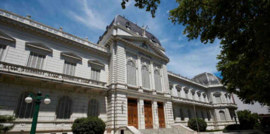 Judiciales meten presión y siguen con medidas de fuerza
