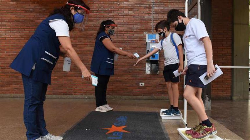 Un salvavidas: qué medida estableció Provincia a favor de los colegios privados