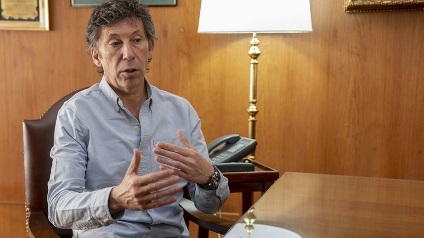 Posse participó de un Zoom con padres y docentes e insistió con las clases presenciales
