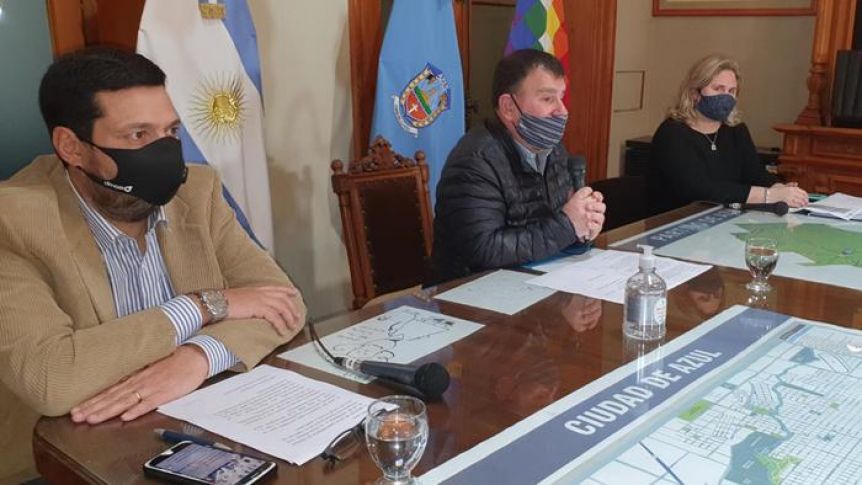 Azul salió a bancar a Almeyda: