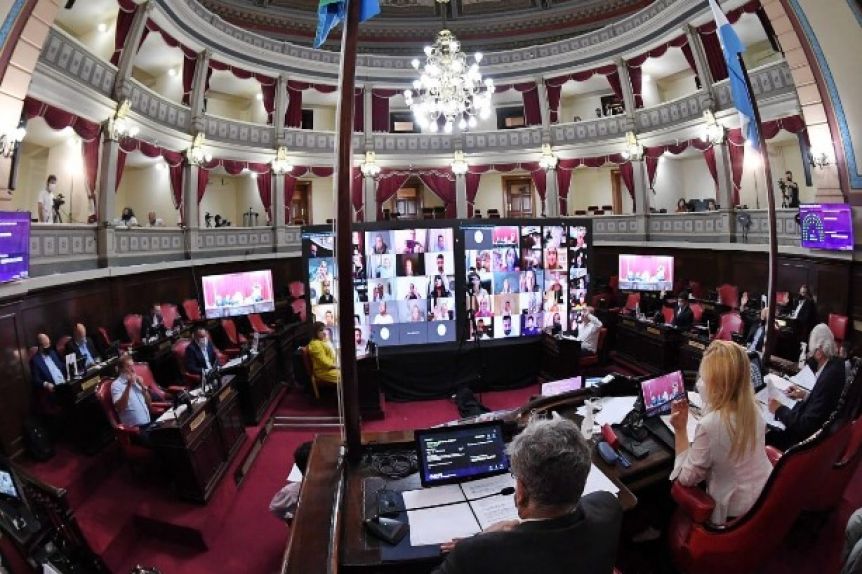 Kicillof envió 40 pliegos de funcionarios judiciales al Senado: quiénes son y dónde van