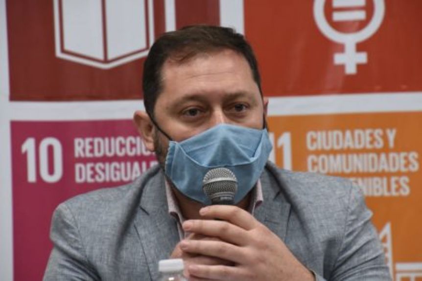 Intendente con Covid, internado por neumonía bilateral