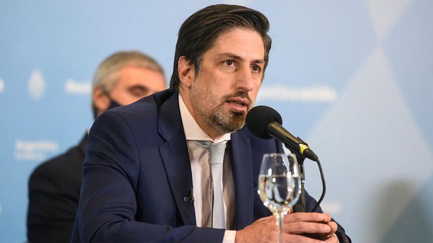 Trotta insistió en que la vuelta a la presencialidad dependerá de criterios sanitarios