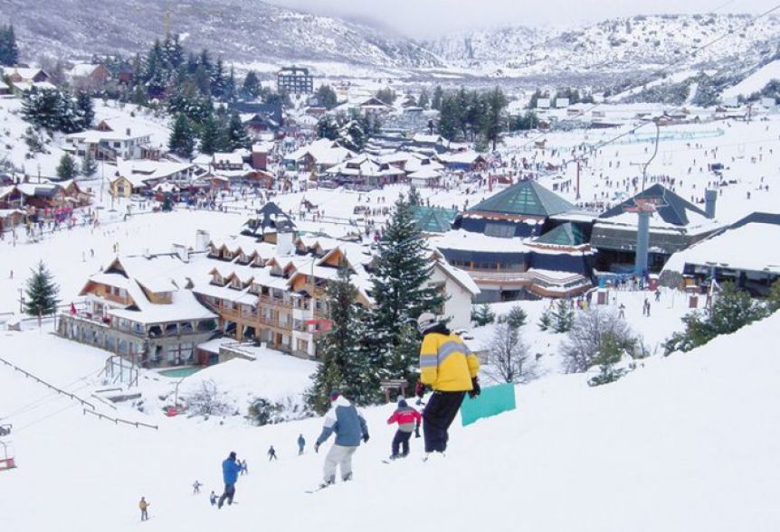 La Patagonia no se resigna y aspira a una temporada de invierno con extranjeros vacunados