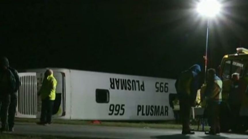 Dos muertos y varios heridos tras el vuelco de un colectivo en Chascomús