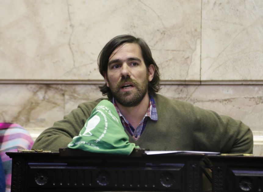 Oficializaron la precandidatura de Del Caño en la Provincia