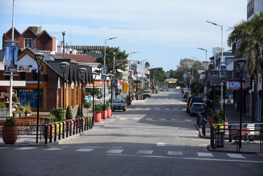 Qué se puede hacer y qué no: cómo queda el nuevo sistema de fases en los municipios