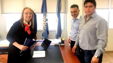 Sorpresas, portazos y algo de acting en el cierre de alianzas en las provincias del sur