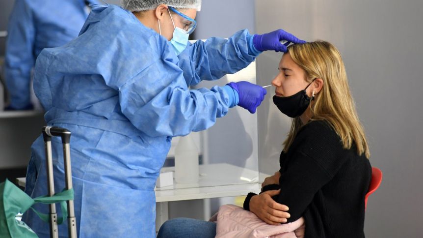 Se registraron 17.295 nuevos contagios y 455 muertes por Covid en las últimas 24 horas