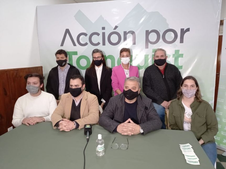 Intendente de la Sexta presentó su sello y va con boleta corta