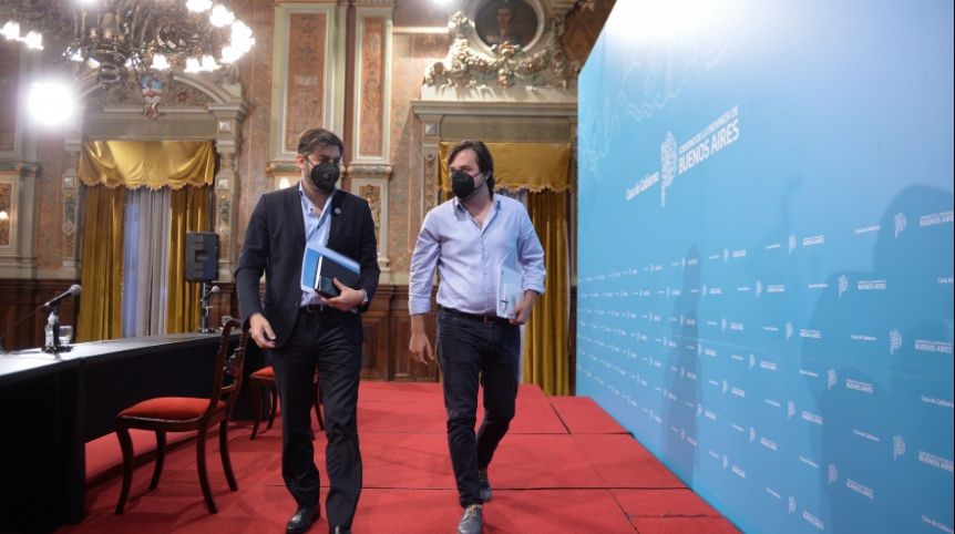 La vacuna, el principal eje de la campaña: con un ojo en la cepa Delta, la Provincia suma anuncios