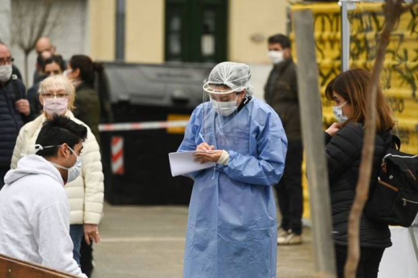 Firme caída de contagios de Covid-19 en la Provincia