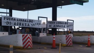 Un paro en AUBASA libera los peajes y reaviva una interna entre Moyano, Massa y Kicillof
