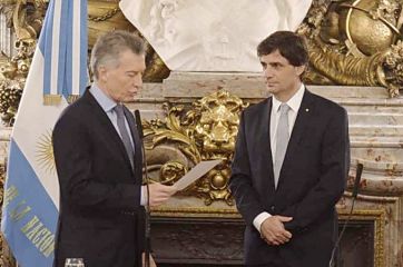 Continúan los cruces entre el oficialismo y la oposición por el endeudamiento