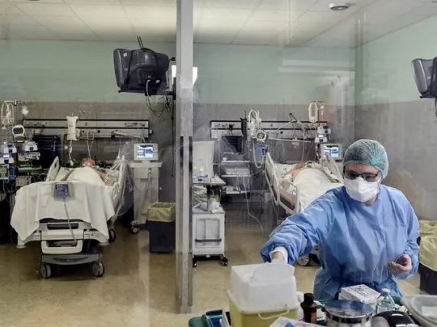 La ocupación de camas en AMBA es menor al 45%