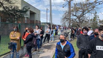 Por las demoras, darán número a quienes no hayan podido votar a las 18