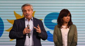 La voz de los analistas: implosión interna