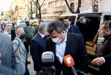 Kicillof le tomó juramento a los nuevos funcionarios: “El Gobierno se amplía y fortalece”