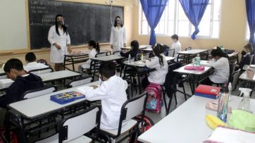 Emparche y precarización docente: fuertes críticas a la presencialidad escolar los sábados