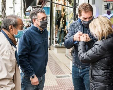 Tras la crisis oficialista, arrancó de nuevo la campaña electoral