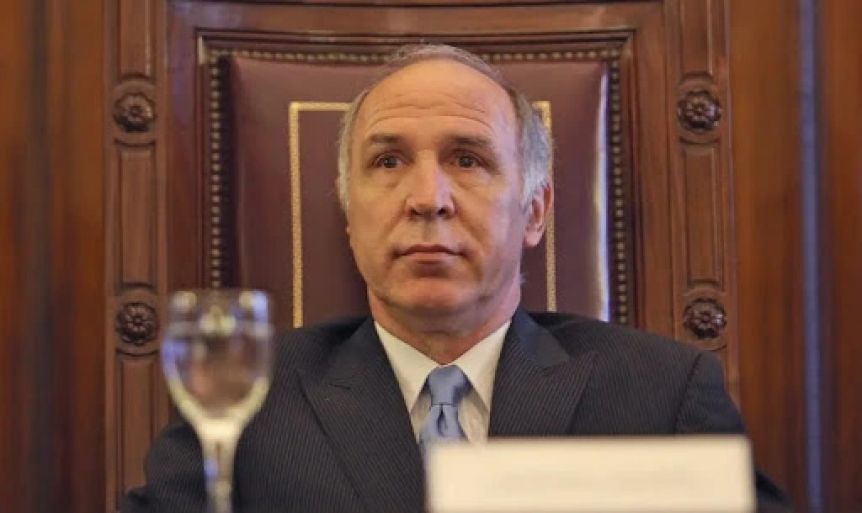 Lorenzetti cuestionó por