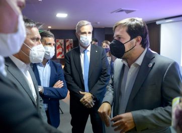 Provincia busca impulsar la fabricación de medicamentos con participación privada