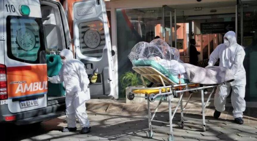 Confirmaron 14 muertes y 886 contagios de covid en las últimas 24 horas