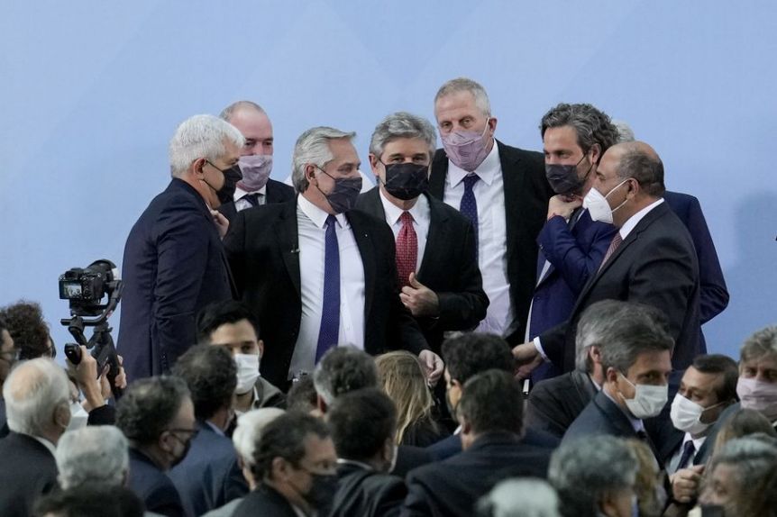 Sigue el pesimismo: un 70 por ciento tiene desconfianza en el nuevo gabinete