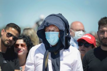 Foto de familia de Juntos, calor veraniego y la Santilleta presente