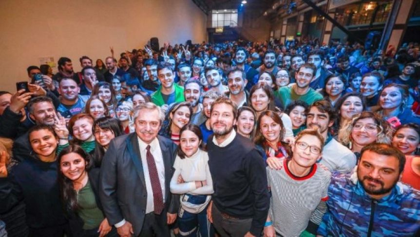 Generación Z y Millennials, el voto duro del Gobierno de Alberto Fernández