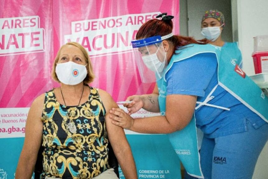 La Provincia comienza a aplicar la tercera dosis de la vacuna contra el Covid-19