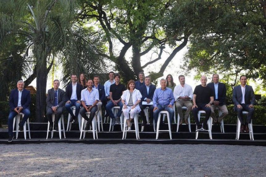 Abad: “Es peligroso que el Gobierno no escuche el fuerte mensaje de las urnas”