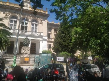 Educación suma reclamos: Bachilleratos Populares realizaron una radio abierta