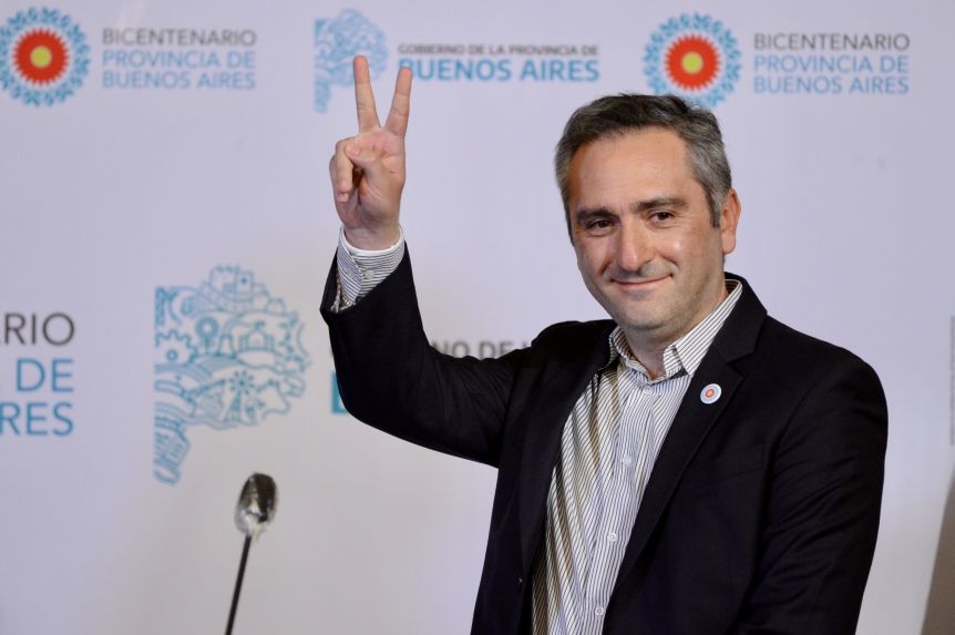 Larroque: “Cuando jugamos a la interna, le hacemos daño al gobierno y a la gente