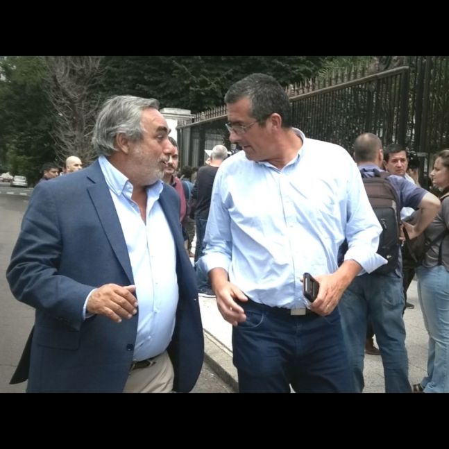 López recibe a intendentes de la UCR para destrabar negociaciones claves