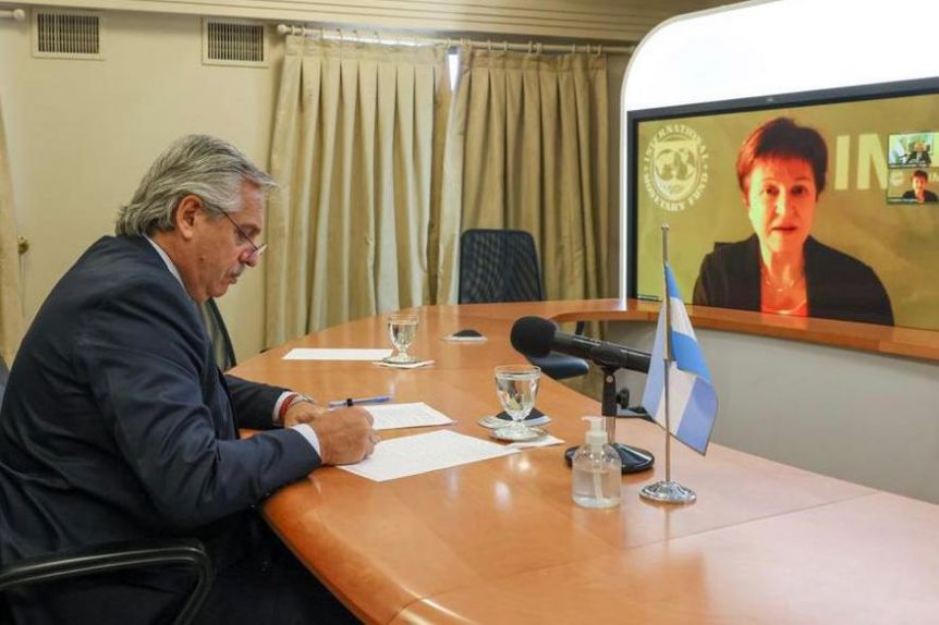 Más de un 90 por ciento de la ciudadanía pide un acuerdo con el FMI