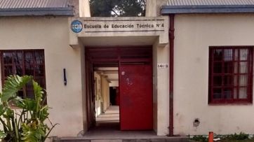 Continúan los reclamos en Educación: docentes del programa +ATR exigen salarios adeudados