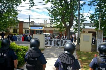 Tandil: familiares del joven atropellado exigen al intendente la detención del funcionario imputado