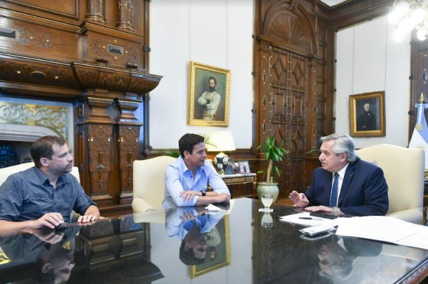 Un intendente y un diputado hicieron pie en la rosada: qué hablaron con Alberto