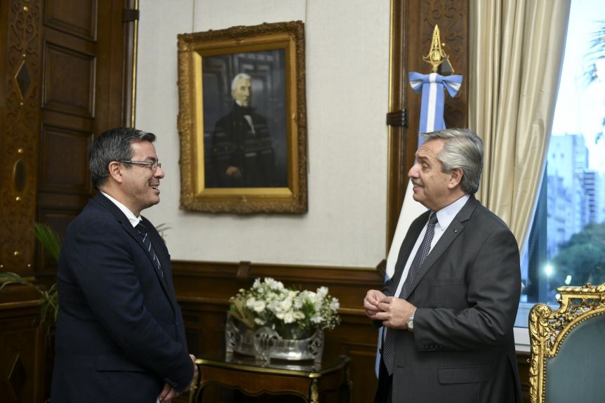 Tras la salida de Máximo, Germán Martínez asume la presidencia del bloque del Frente de Todos