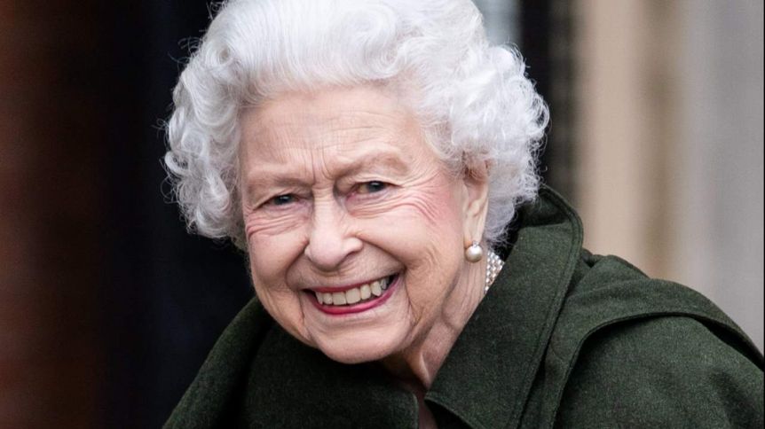 La reina Isabel II dio positivo de coronavirus