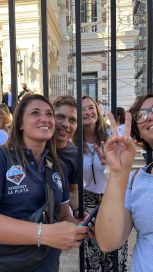 Kicillof dijo presente en la jornada por el Día Internacional de la Mujer