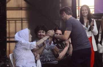 Kicillof dijo presente en la jornada por el Día Internacional de la Mujer