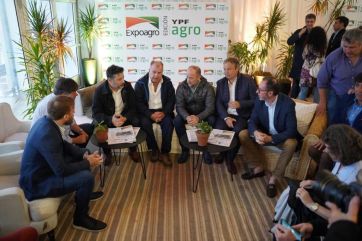 La rosca política bonaerense se mudó a EXPOAGRO