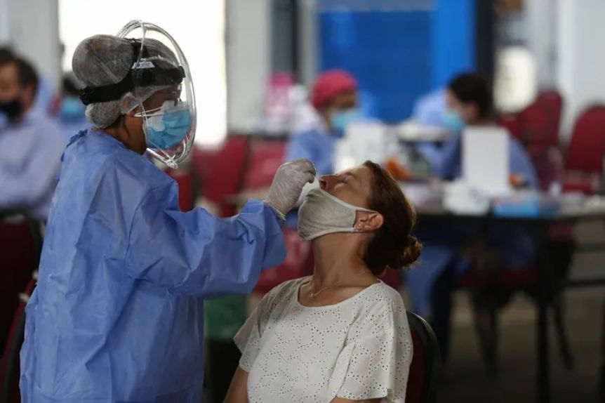 Coronavirus: 54 fallecidos y 6.137 nuevos contagios