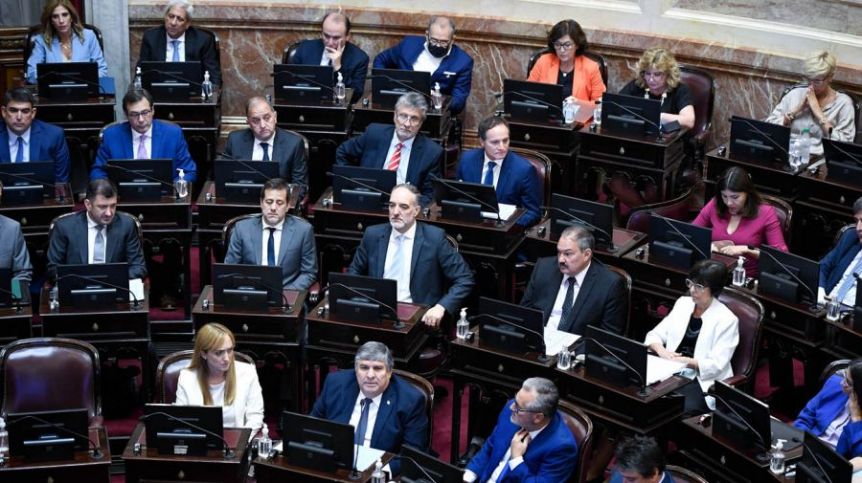 Sin Cristina en el recinto, el Senado convirtió en ley el acuerdo con el Fondo Monetario