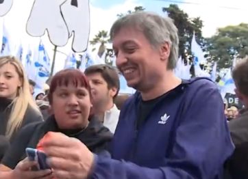 Con Máximo al frente y reaparición en las redes de CFK, La Cámpora copó Plaza de Mayo