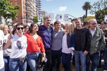 Crisis en el FdT, en JxC y con la gente: un país de divorciados