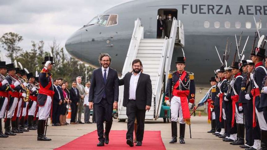 Alcalde PRO invitó a Boric a recorrer Fuerte Apache