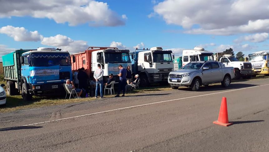 Paro de transportistas: el campo sigue de cerca el conflicto y se espera una reunión clave